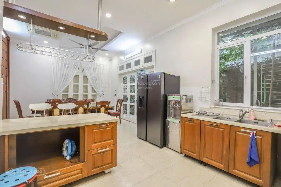 Bán gấp biệt thự đẹp tại Ciputra Hà Nội, giá chỉ 290 triệu/m2