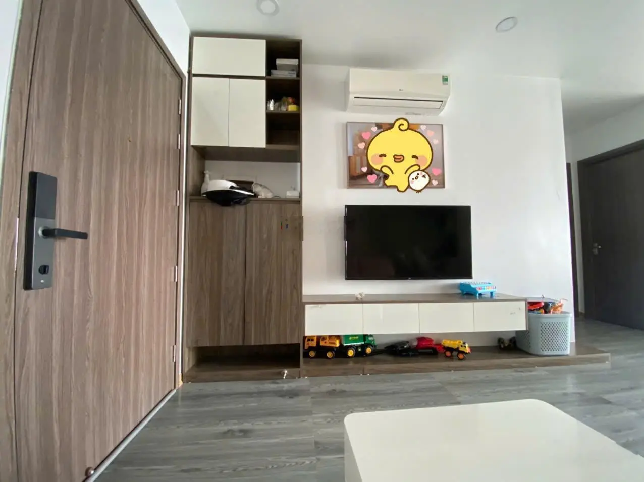 Bán căn 2PN sẵn sổ đỏ, full nội thất đẹp CC Xuân Mai Thanh Hóa. 0969 282 ***