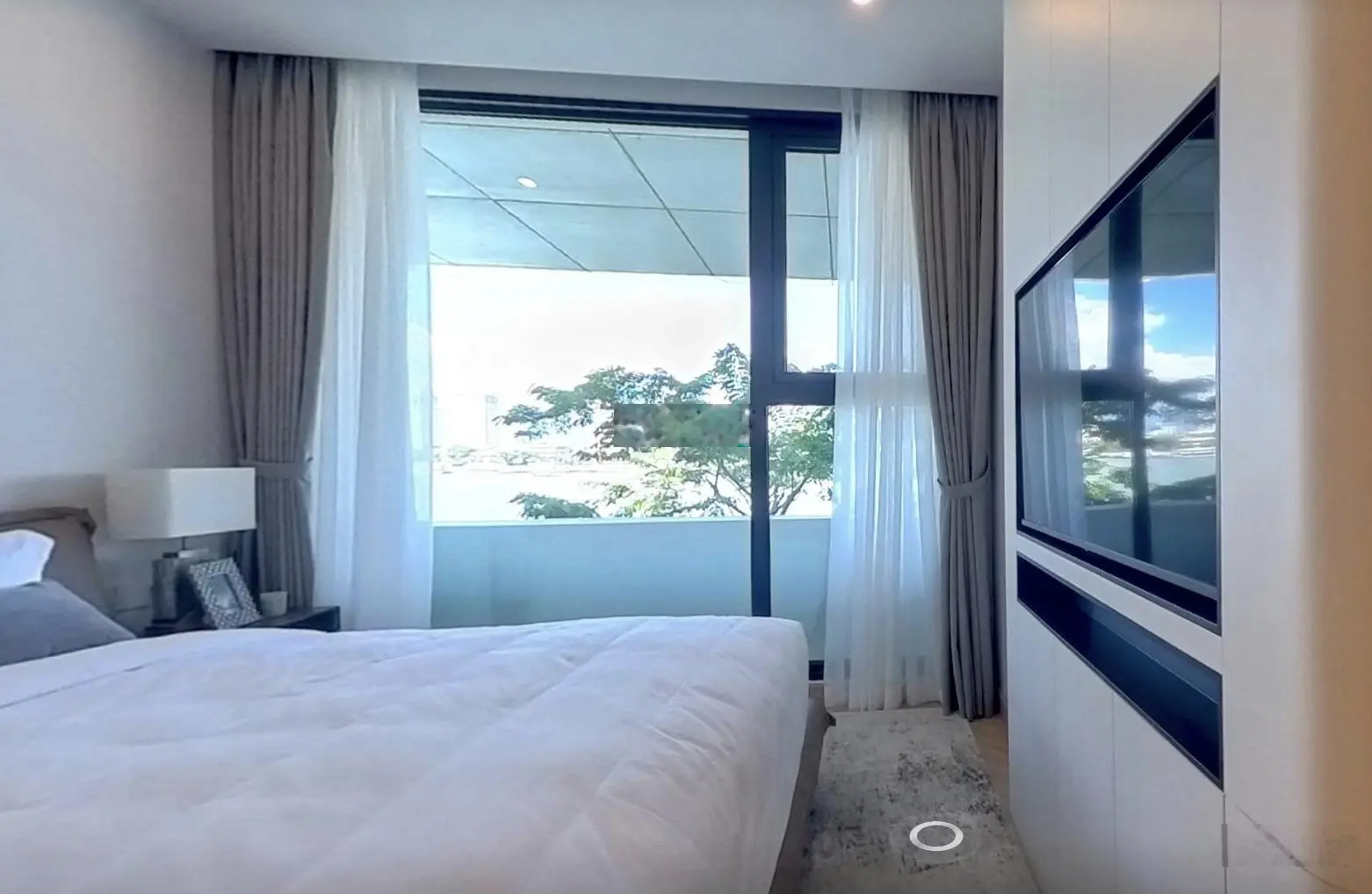 Chỉ với 7 tỷ - sở hữu ngay căn hộ cao cấp 2 phòng ngủ view trực diện sông Hàn - sổ đỏ lâu dài