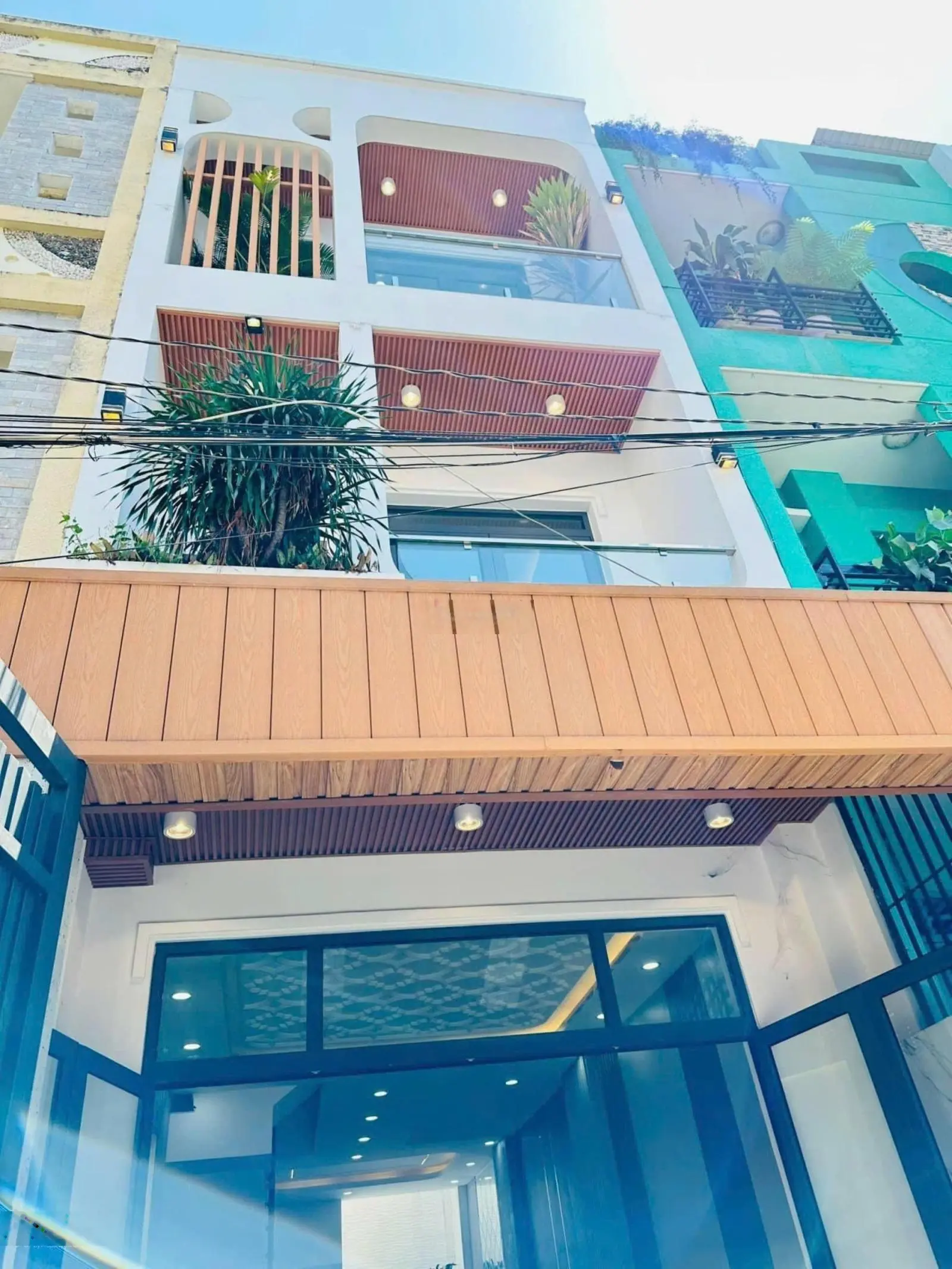 Bán nhà riêng hẻm ô tô Đ. Nguyễn Hồng Đào Tân Bình. Giá 3tỷ570TR, Diện tích 45m2