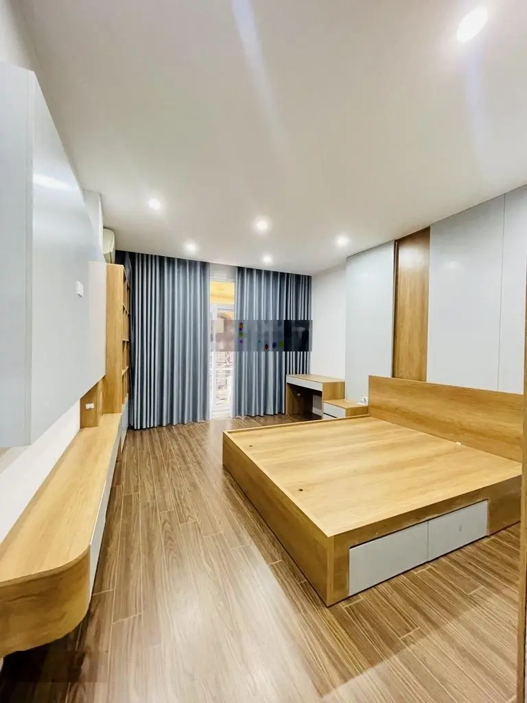 Nhà Vũ Tông Phan ô tô đỗ cửa - lô góc chói sáng 52m2 x 5 tầng x 9.2 tỷ