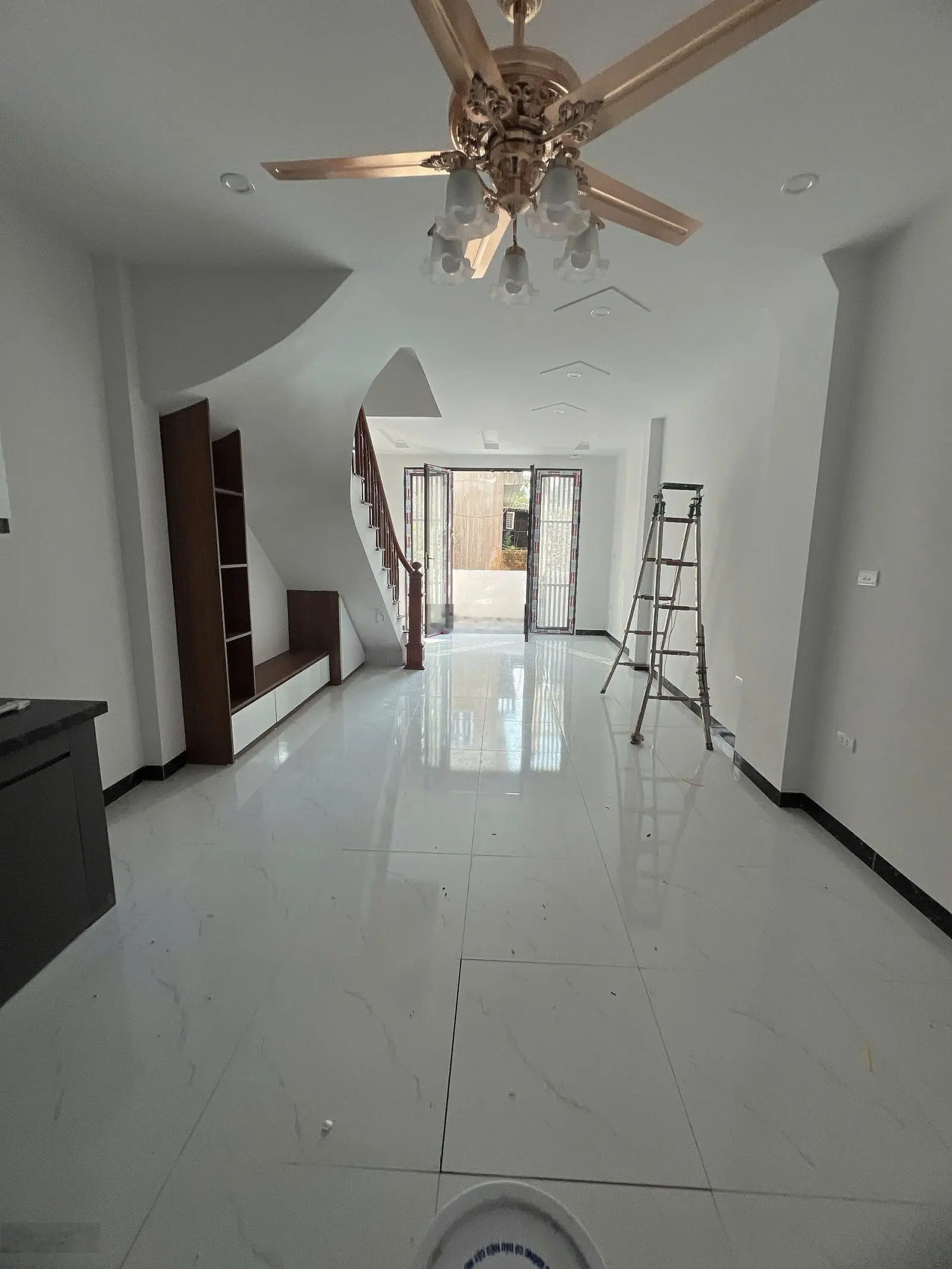 Nhà Độc Lập Đại Thành 51mx3t giá 3,55 tỷ full nội thất. 68mx3t giá 3,7 tỷ đường 3,5m ô tô đỗ cửa