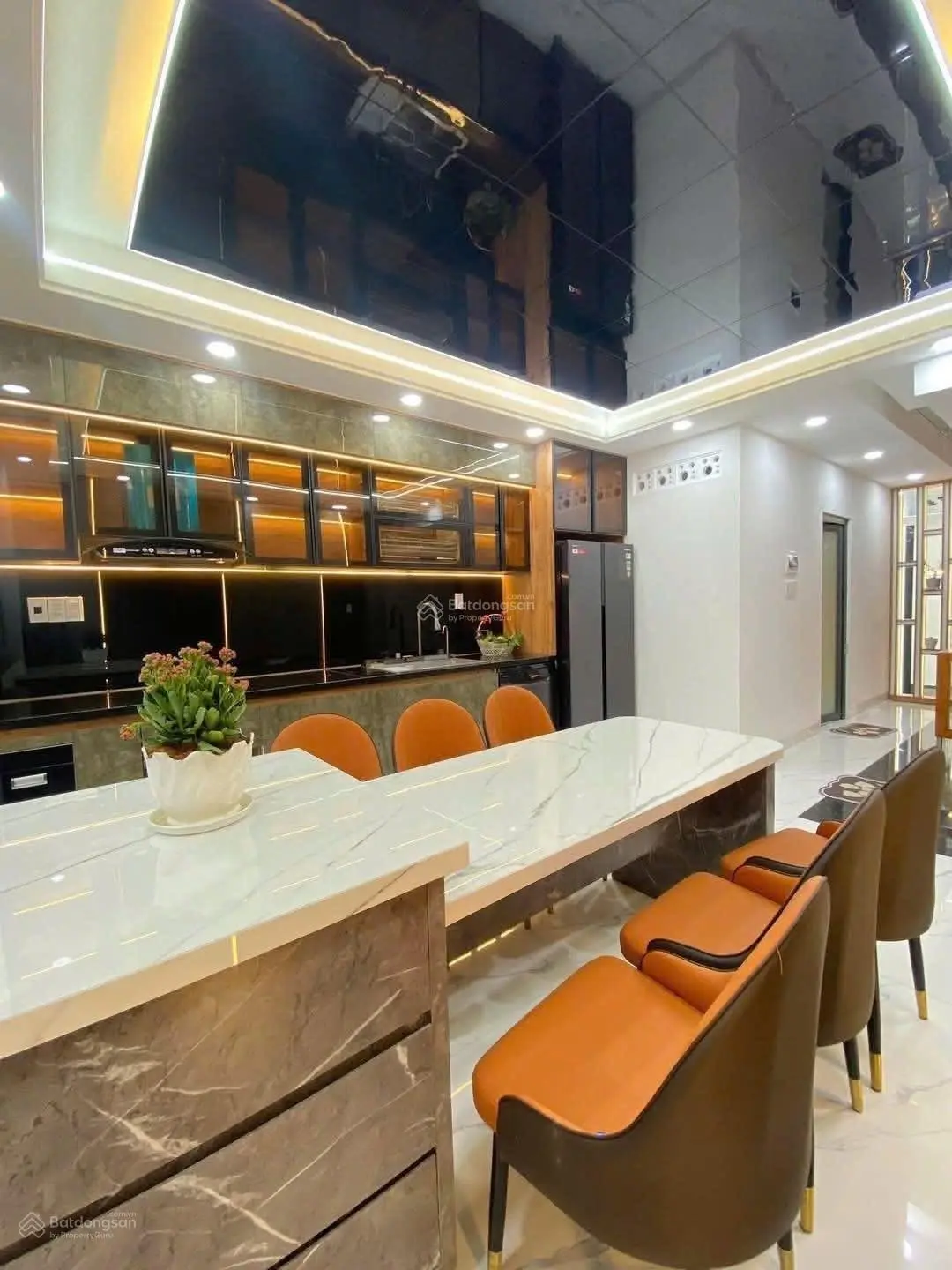 Nhà Thái Thị Nhạn đối diện Bệnh viện Quận Tân Phú, DT 65m2- 4tỷ250, nhà hoàn công sẵn HĐT 13,5tr/th