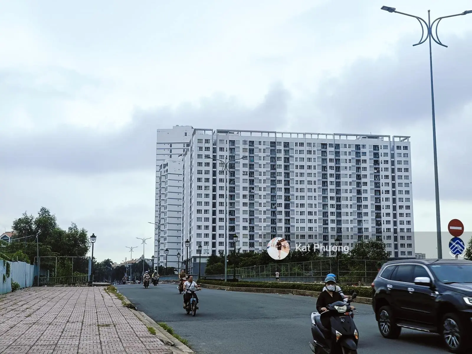 4 tầng-gần60m2-ngang 4m-xe hơi ngủ nhà-hoàng trọng mậu khu vip quận 7-kế khu dâncư him lam-10.x tỏi