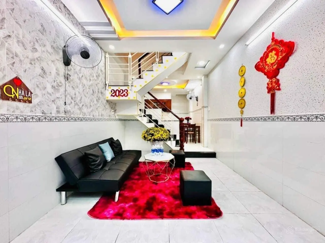 Định cư Úc cần bán gấp nhà ngay MT Huỳnh Tịnh Của, Võ Thị Sáu, Q3, 42.8m2, 1T 1L, SHR