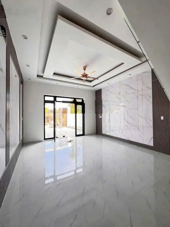 Bán nhà mặt phố tại Thuận Giao, 1 trệt 1 lầu, 65m2, view đẹp, pháp lý đầy đủ