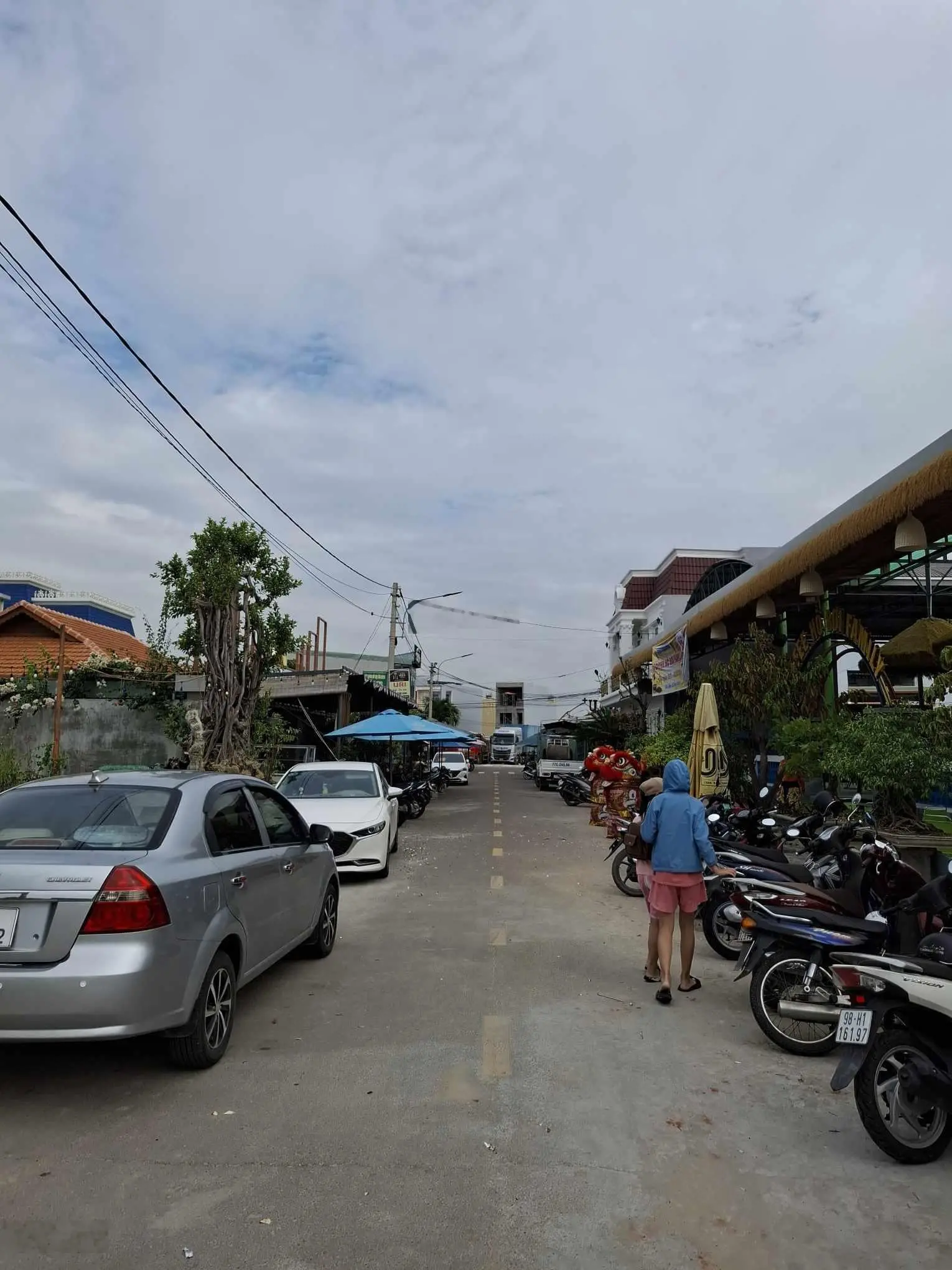 Bán đất vip gần chợ Bồ Đề DT: 150m2 ngang 7.5m đường trung tâm thị trấn Tuy Phước