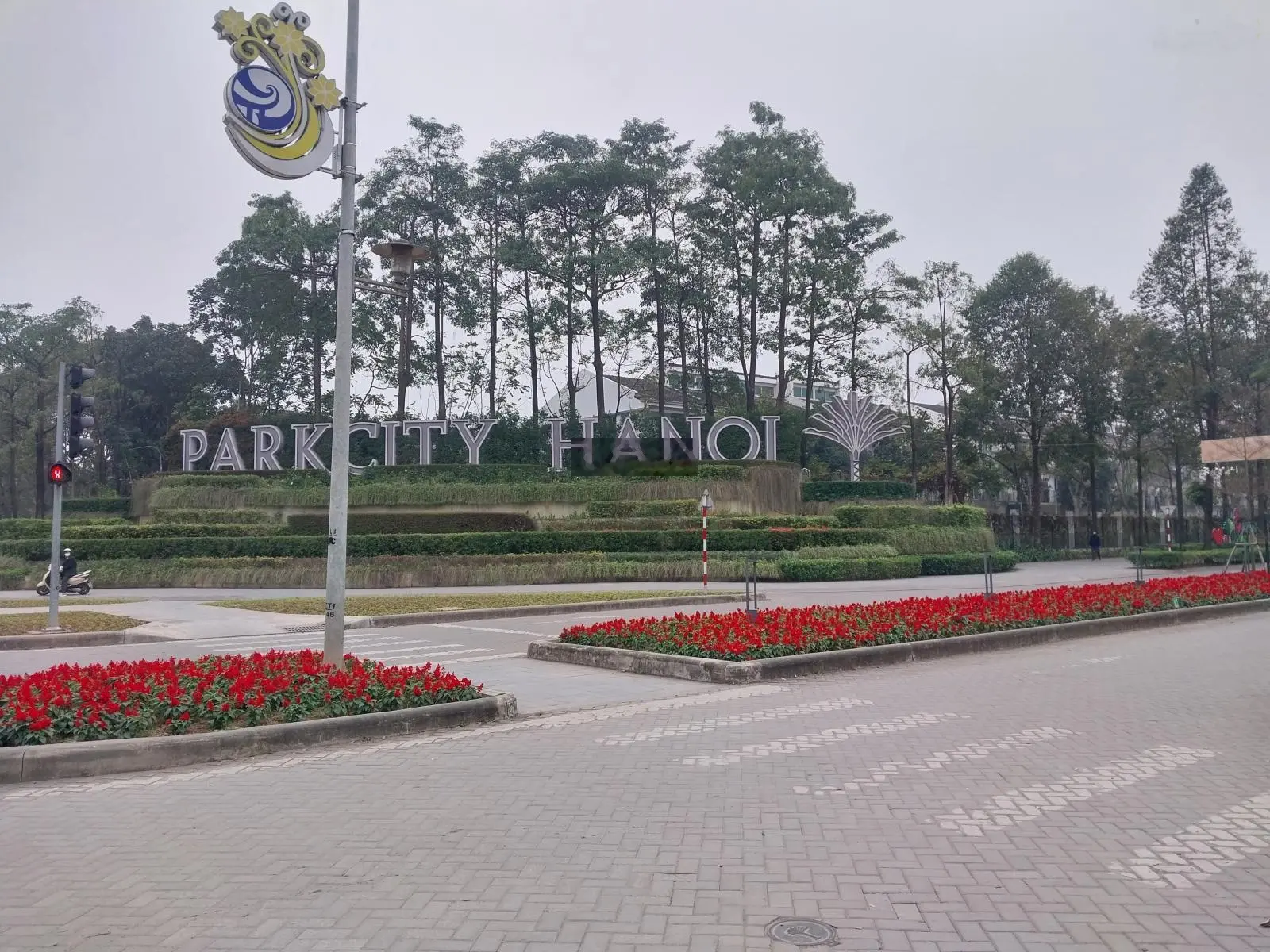 Nhà đẹp long lanh - Lê Trọng Tấn- Hà Đông, thang máy ,ô tô tránh, 52m, 5 tầng, mt 4m giá 11.5 tỷ