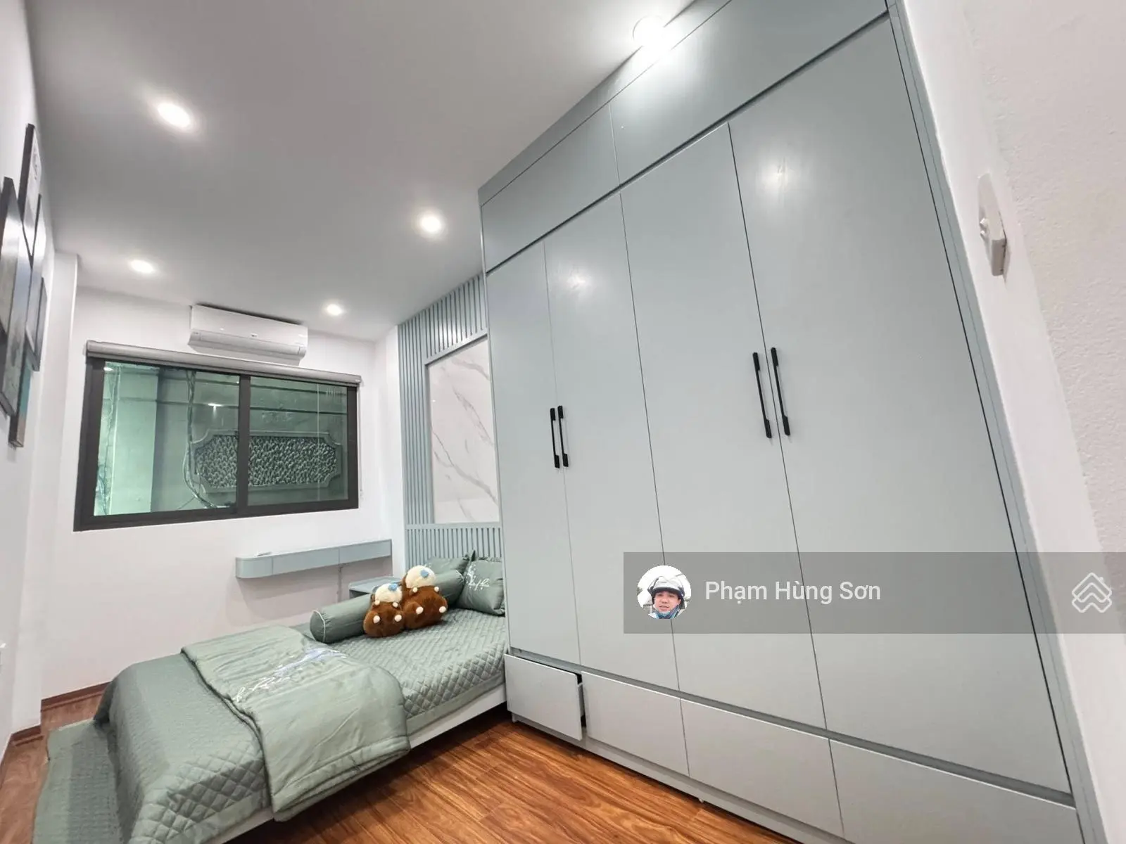 Phân khúc hiếm - sổ đỏ vuông - nhà đẹp - xe tải đỗ cách nhà 30m - ngõ vào xe bác gác phóng!