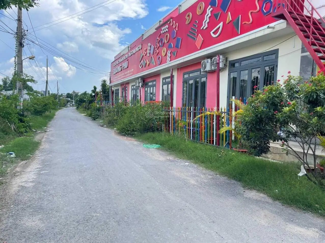 Bán lô đất mặt tiền kinh doanh đường Tỉnh lộ 825 giá 1tỷ050 80m2, full đất ở đô thị, sổ hồng riêng