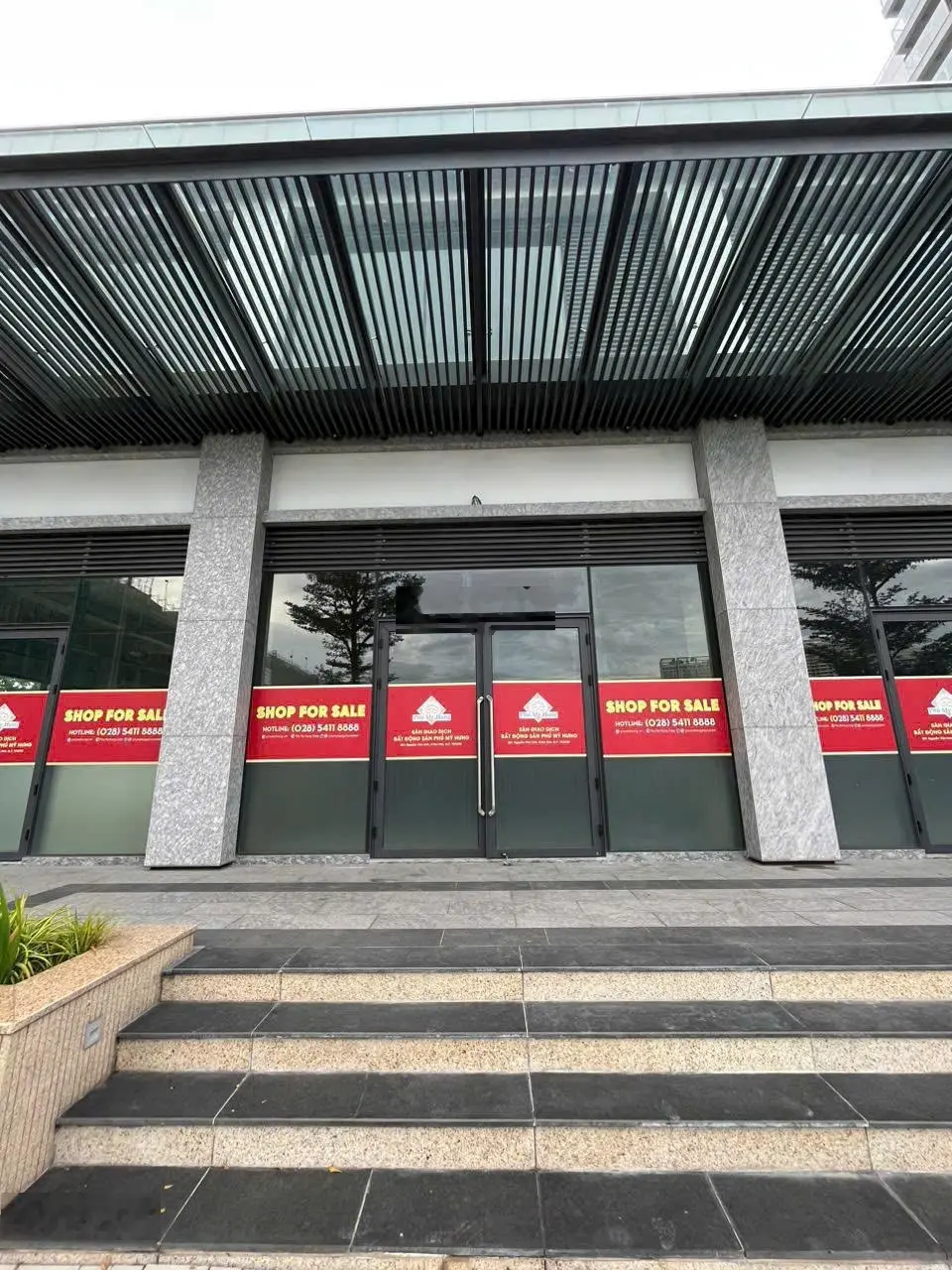 Chỉ còn 1 căn shop khối đế dự án, diện tích 216m2, thanh toán chỉ 9,2 tỷ , mua trực tiếp từ phú mỹ