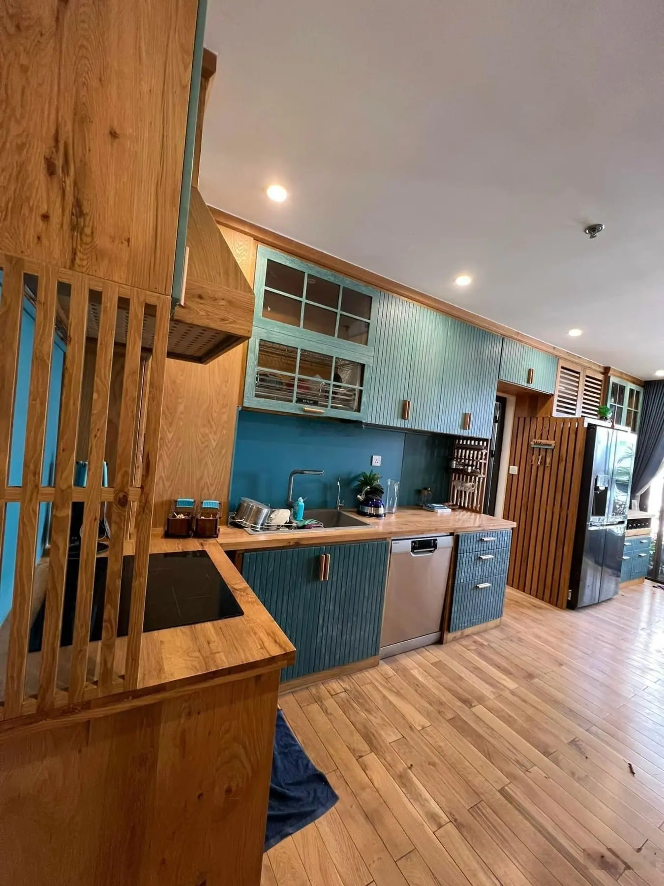 Bán căn hộ chung cư sân vườn view đẹp tại The Rainbow - Vinhomes Grand Park, 4,3 tỷ, 93m2