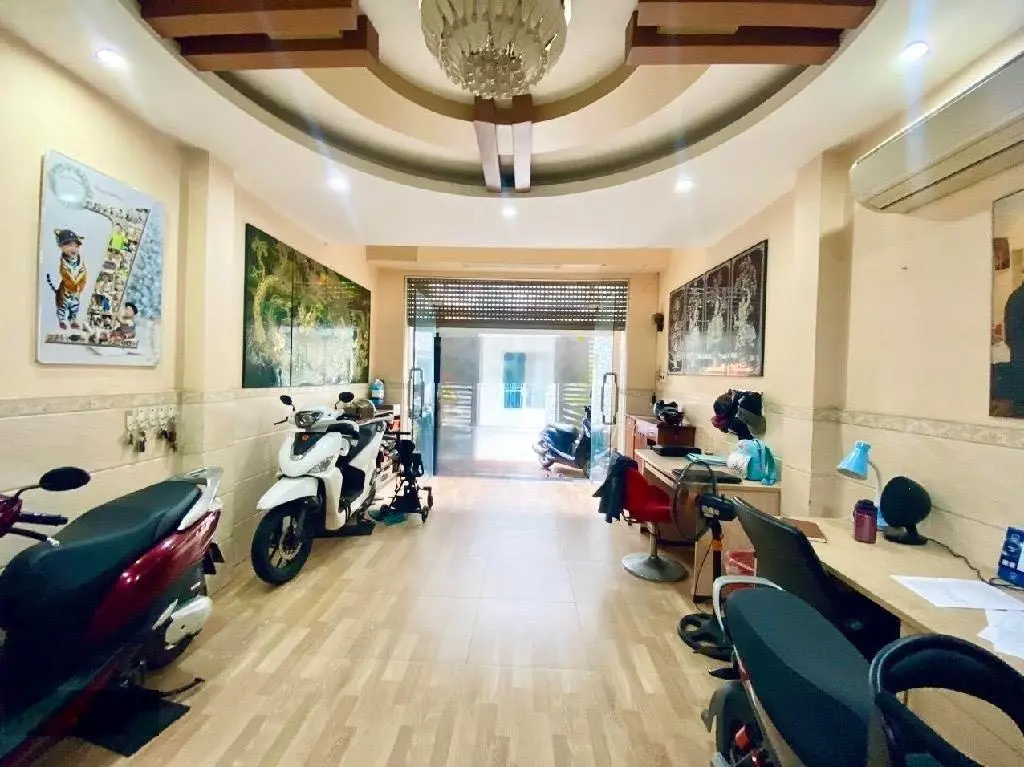 Giảm 500tr bán nhà đẹp 6 tầng, 80m2, gần mặt tiền Âu Dương Lân, cách 900m Aeon Mall Cao Lỗ. Quận 8