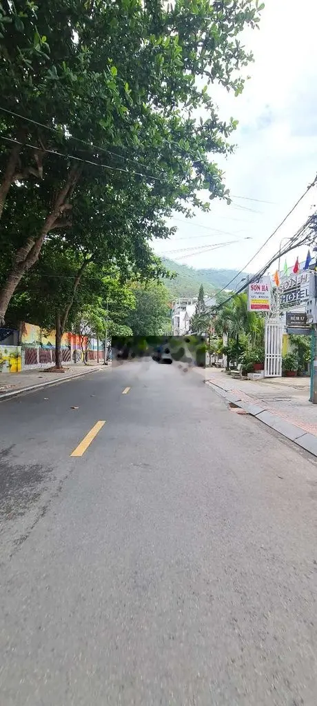 CẦN BÁN NHÀ MẶT TIỀN BÃI TRƯỚC ĐI BỘ RA BIỂN 5 PHÚT ĐƯỜNG LÊ NGỌC HÂN