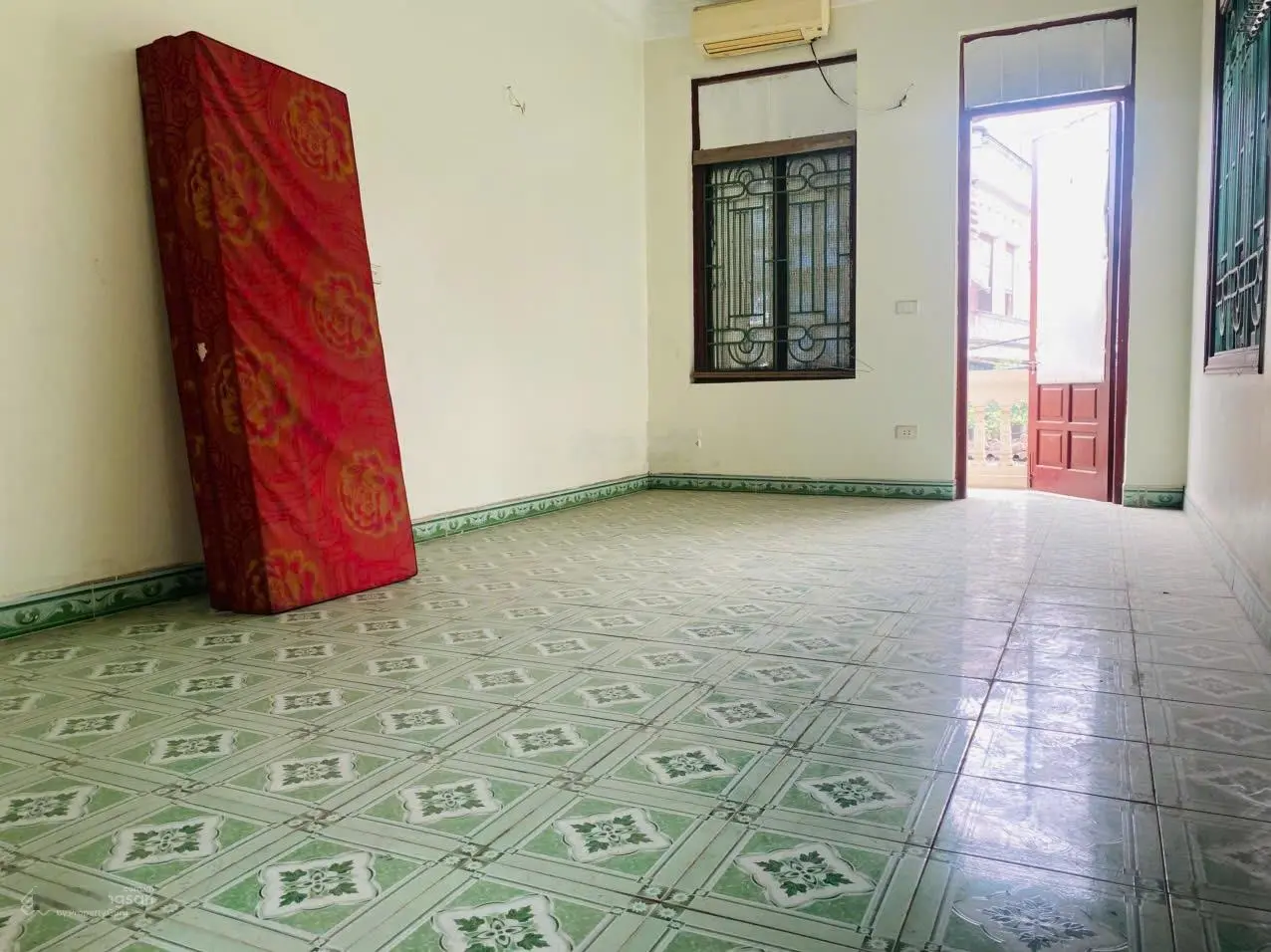 Lô góc 3 tầng, oto 7 chỗ thông ở Làng Nghề gốm Bát Tràng - Gia Lâm