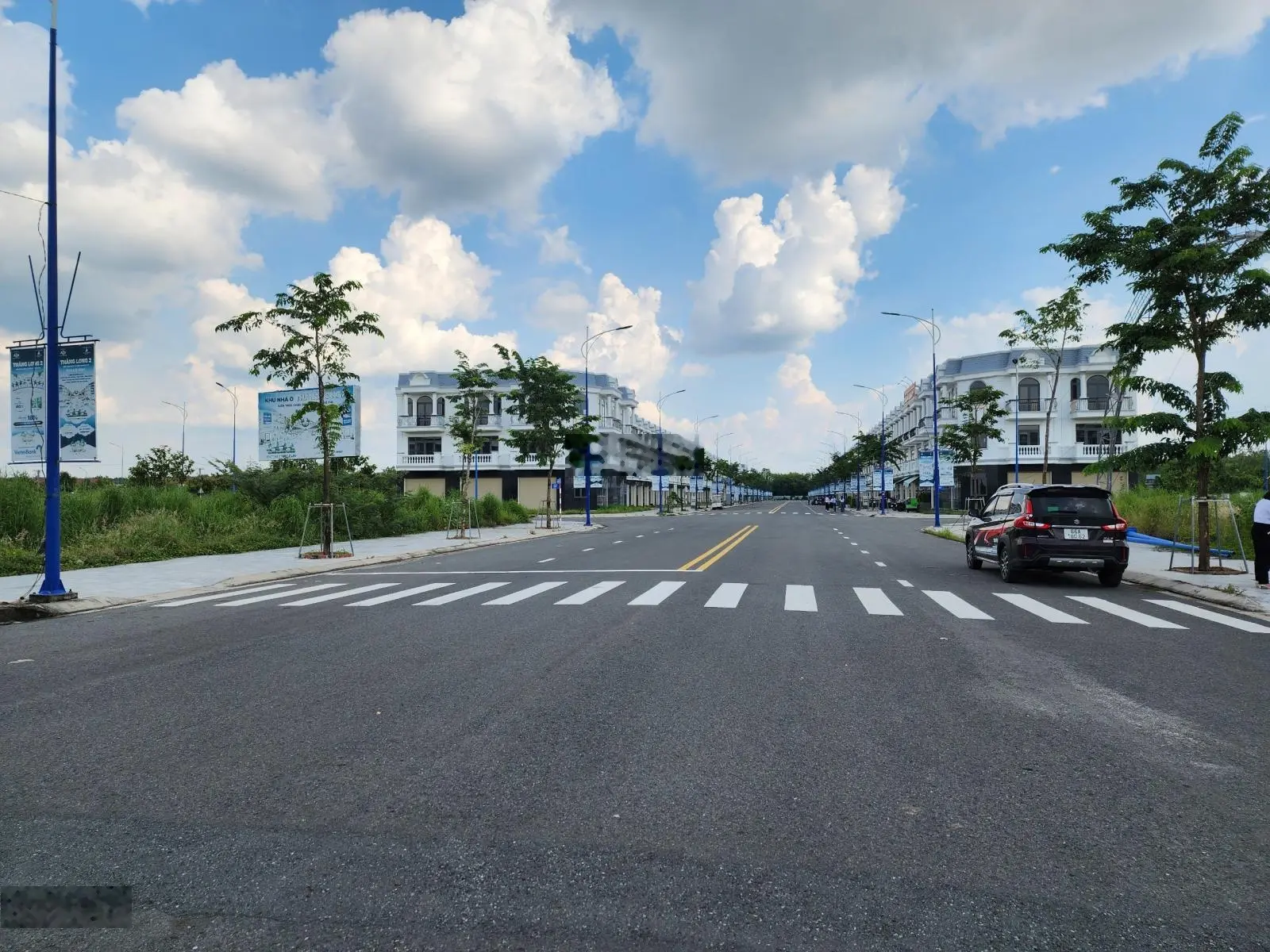 Đất Thăng Long 2, đầy đủ tiện ích, sổ sẵn, sang tên công chứng trong ngày