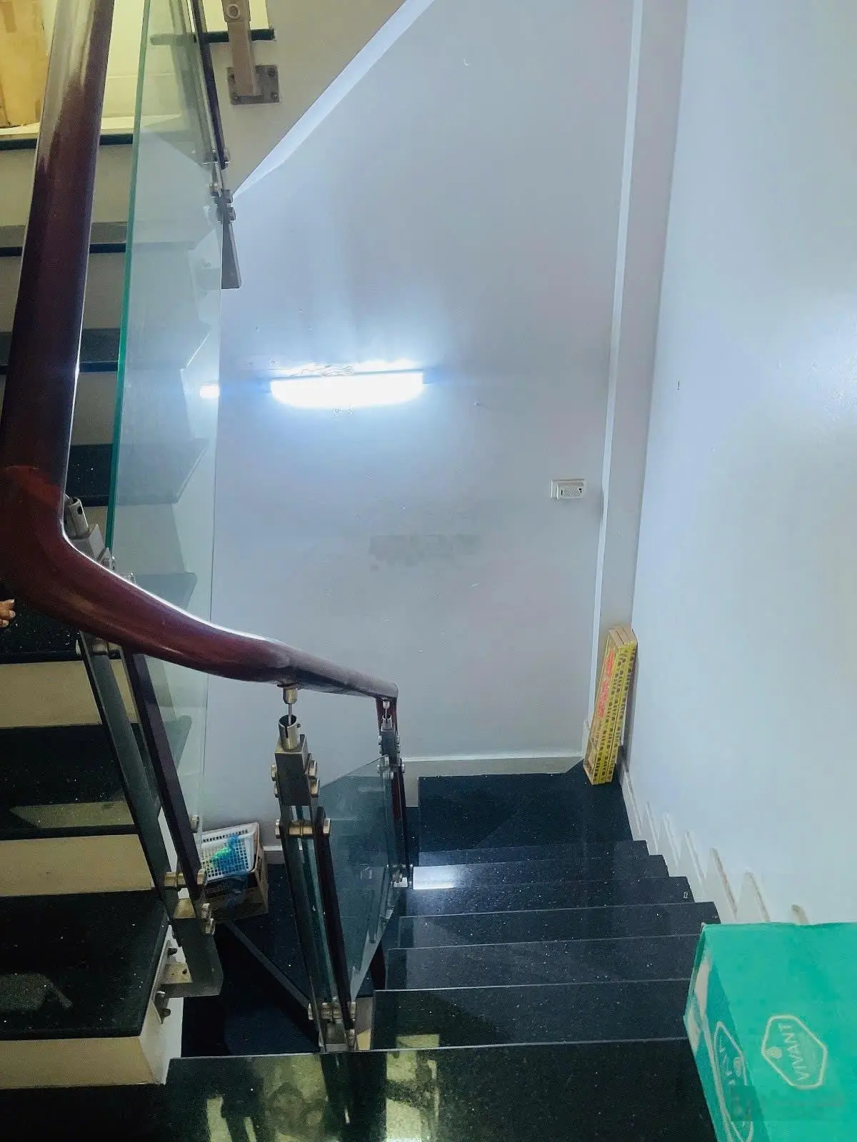 Bán nhà Quận 10 Lê Hồng Phong 5 tầng kiên cố 3PN sát mặt tiền chỉ 6.99 tỷ