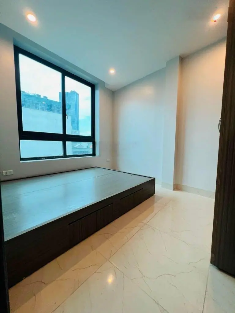 Toà Apartment Phan Kế Bính, 85m2x9T, MT 9m, 6 căn hộ 2 ngủ 1 khách, doanh thu 100 triệu, chào 25 tỷ