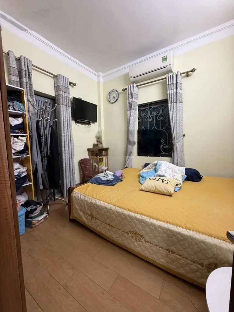 Bán nhà trại găng- thanh nhàn 50m-4t-mt3.6m-nhỉnh 11 tỏi- ngõ ôtô thông hai đầu - kd tốt