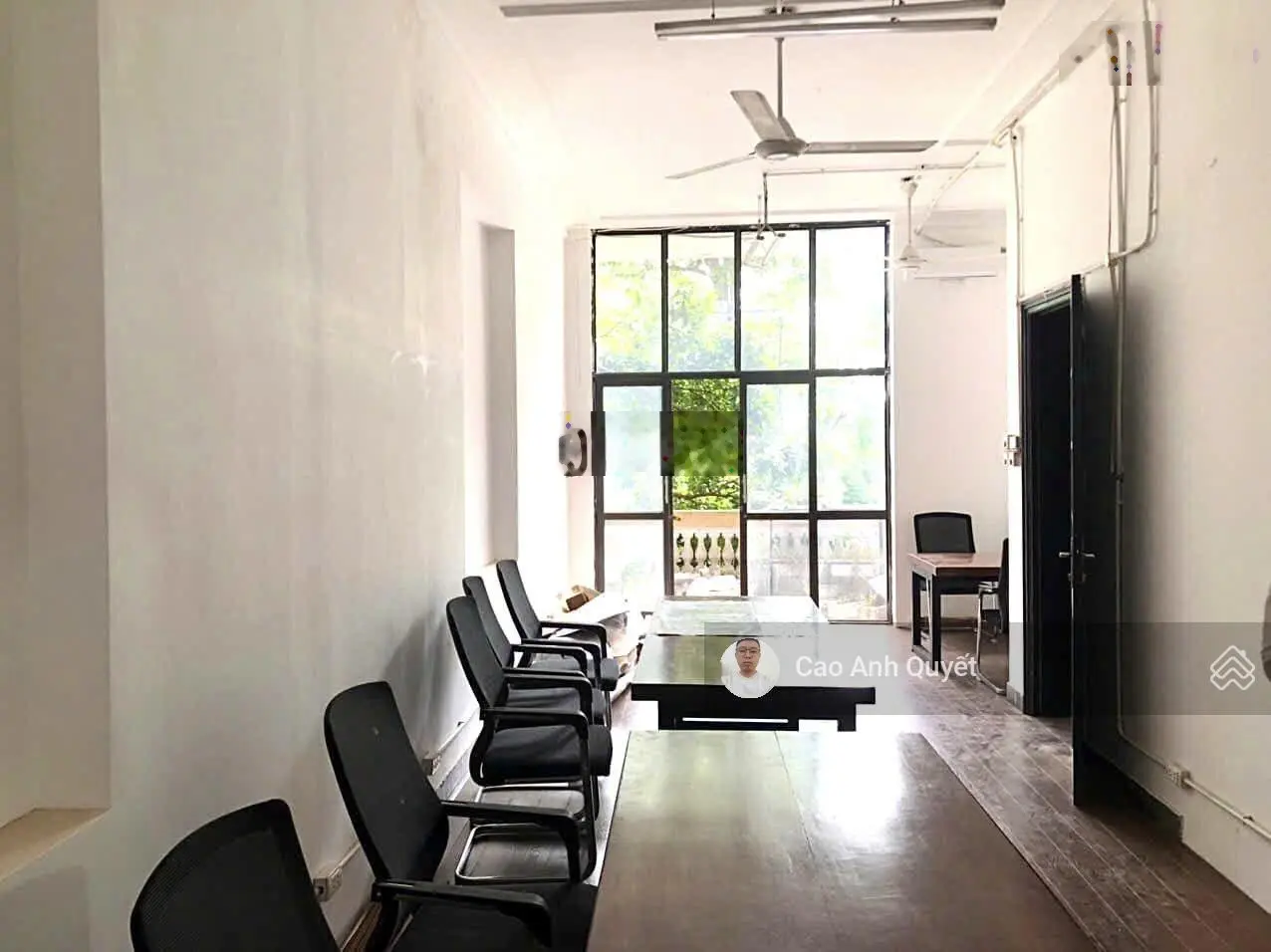 Bán nhà 75m2 6T view hồ MT 7,5m Quận Tây Hồ 25,5 tỷ Lạc Long Quân