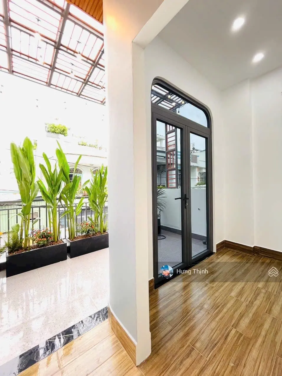 Tôi cần vốn làm ăn nên bán căn nhà ở Lê Thị Riêng, Thới An, Q 12, 75m2, giá 3 tỷ 250, sổ hồng riêng
