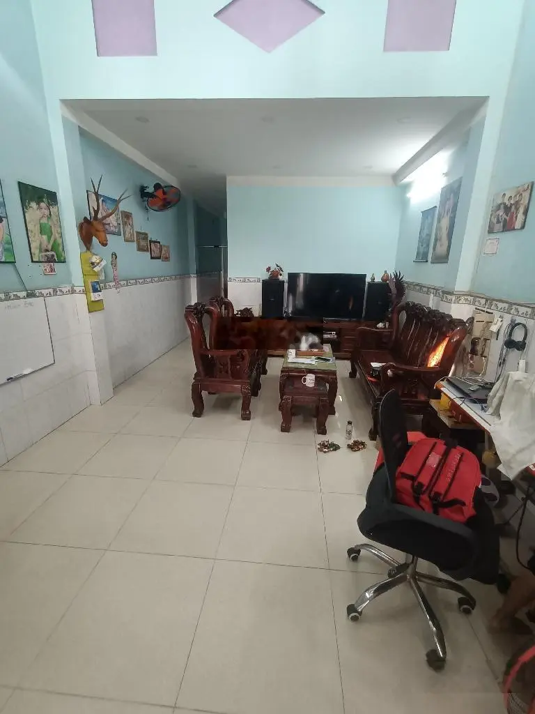 Nhà bán hẻm 8m, 3 tầng, 4m x 19m (79m2) Mã Lò, Bình Tân, nhỉnh 6 tỷ xíu