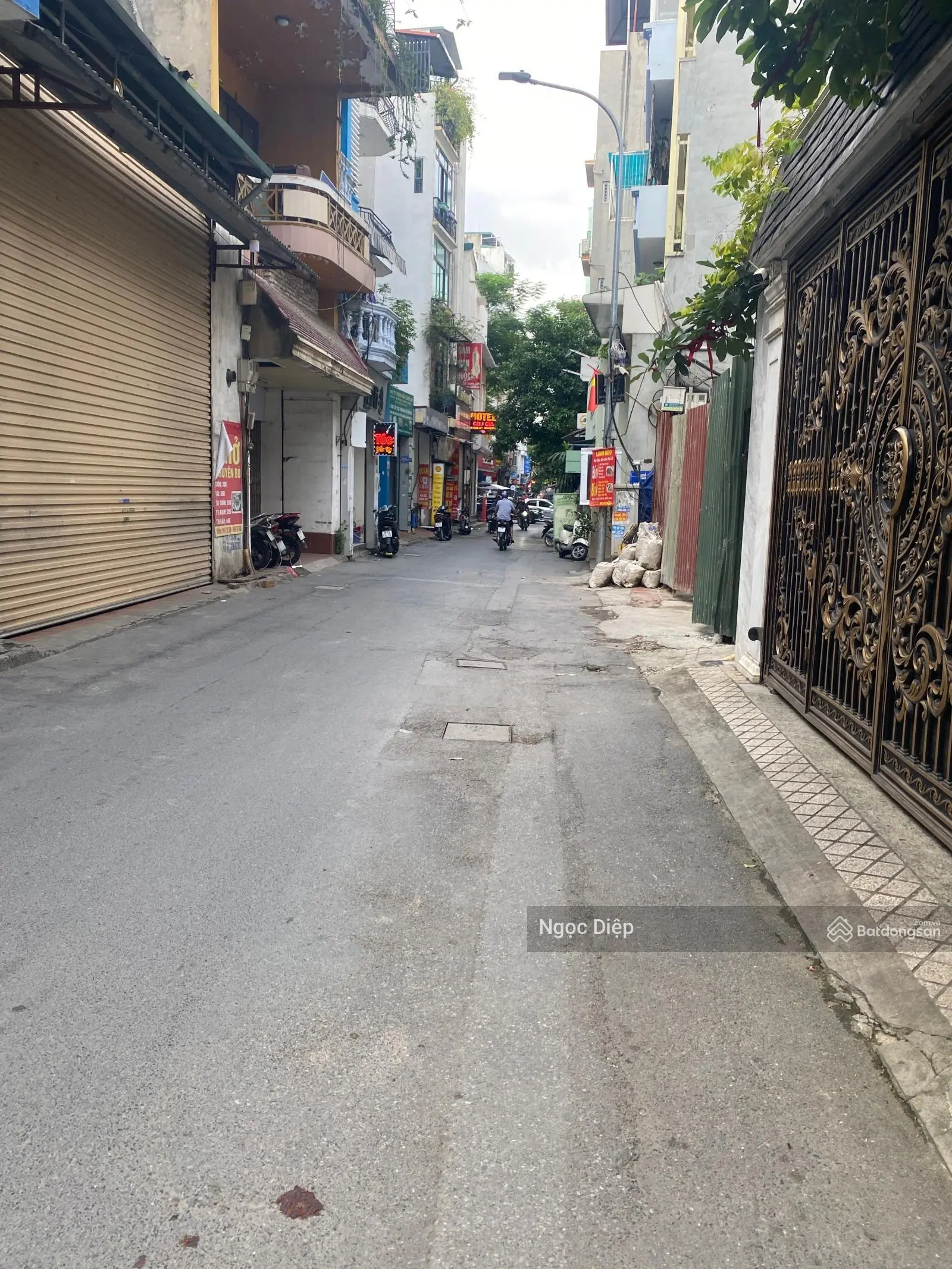 Tôi chính chủ cần bán nhà phân lô Nguyễn Khánh Toàn - Ô tô - thang máy. 55m2 6t 15.5tỷ 0945 453 ***