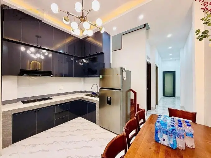 Nhà phố đẹp đường Phạm Văn Chiêu, P. 14 Q Gò Vấp, giá 5 tỷ x. DT: 4 x 16m trệt lầu 3 phòng ngủ