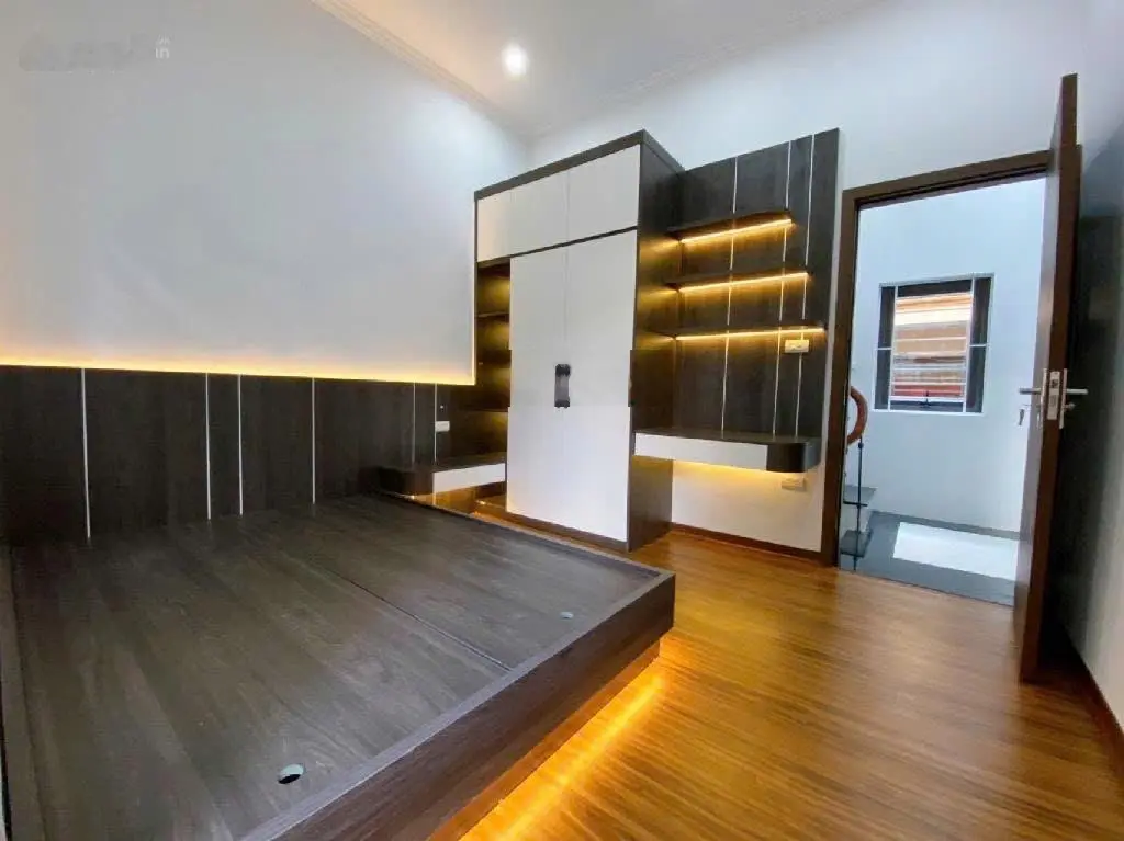 BÁN NHÀ ĐỘI CẤN TẶNG FULL NỘI THẤT, MẶT TIỀN RỘNG 7M THÔNG THOÁNG 48M 4 TẦNG