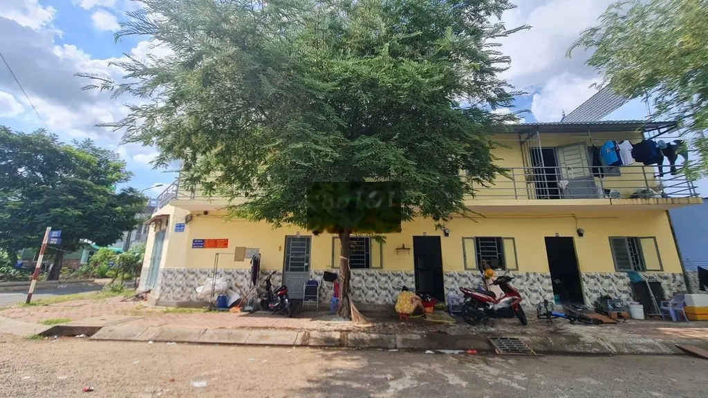 Nhà 2 mặt tiền đường cao 2 tầng đường số 14 tại kdc thái sơn long hậu.