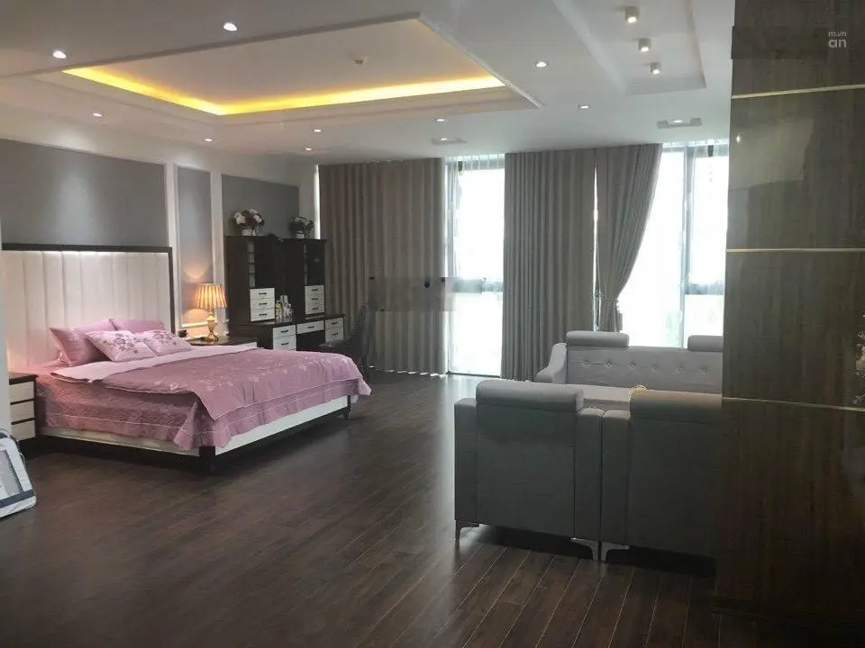Bán căn hoa hậu tại Chelsea Residence 125,7m2 3 ngủ full đồ đẹp, ban công ĐN mát lộng siêu rộng vip