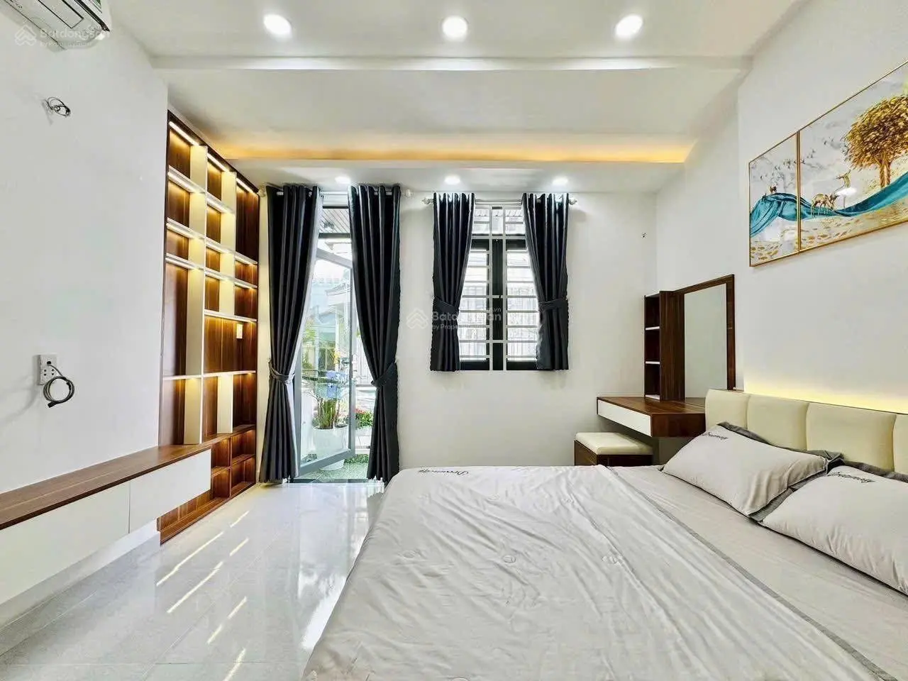 Bán nhanh ngà Phan Tôn - Tân Định - Q1. Giá 4Tỷ020/68,2m2 cho thuê 21triệu thông Đinh Tiên Hoàng