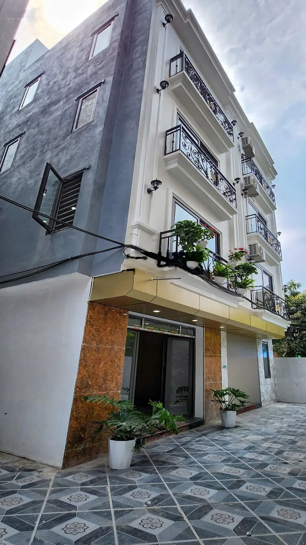 Duy nhất 1 căn Ngay Aeon Thạch Bàn 34m2 x 5T Lô Góc Full nội thất xịn xò 3 bước chân ra Mặt Phố TB