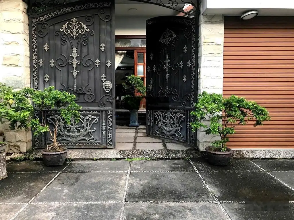Cần Bán Gấp Biệt Thự Khu Ven Sông Sài Gòn Đường Số 14 HBC 250m 3 Tầng 24.9 TỷTL