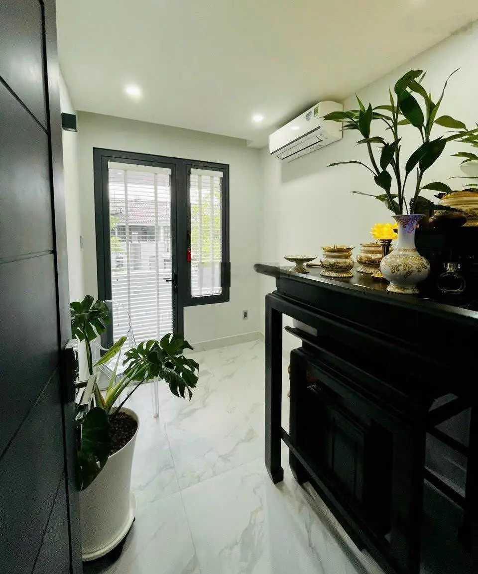Nhà đẹp full nội thất nhập khẩu Châu Âu, giá 13,5 tỷ vào ở ngay (hình thật) - LH: 0902781375