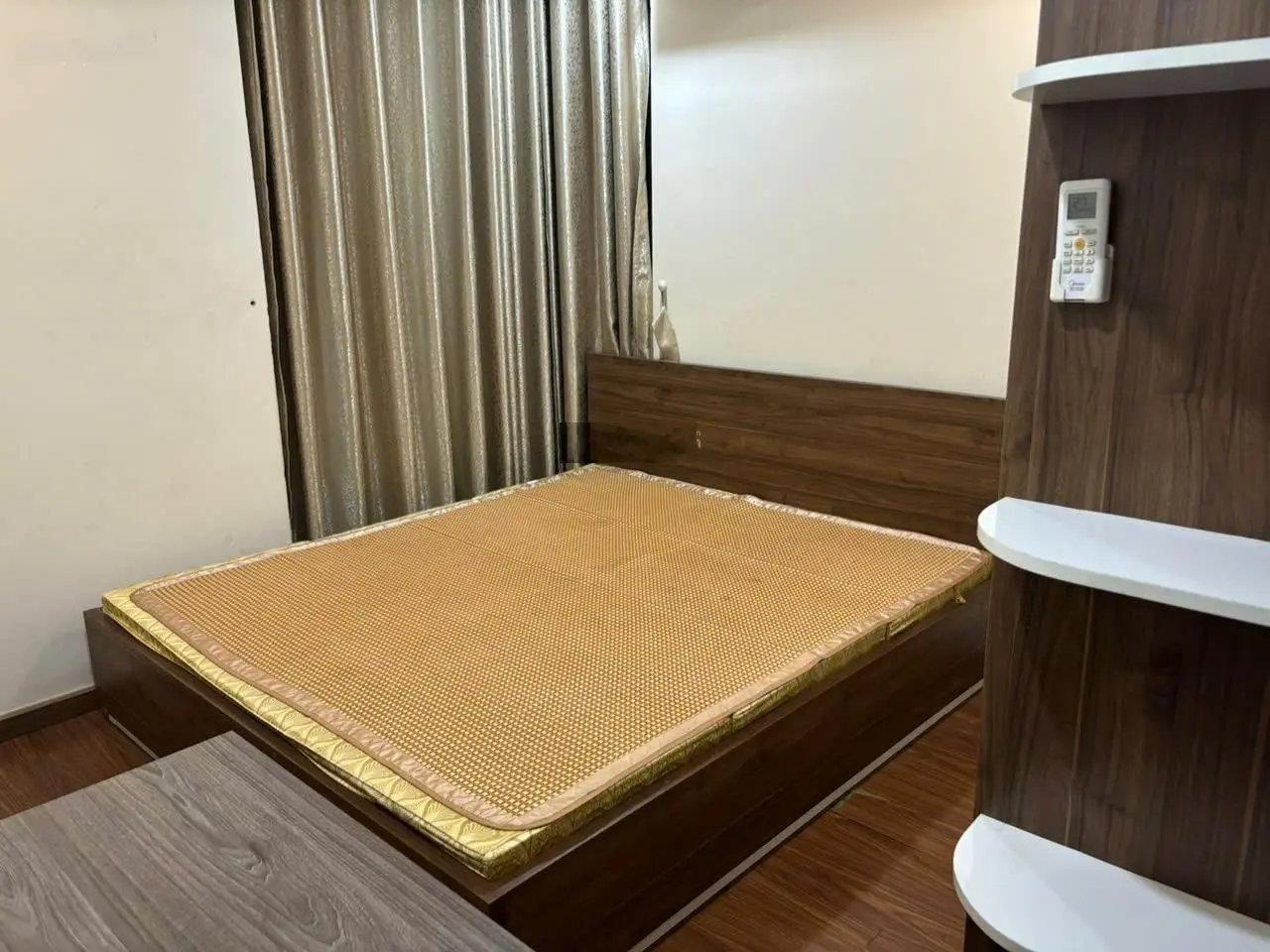 Hot Hot ra hàng cực phẩm căn hộ 2 ngủ 2wc 67m2 tòa Ecogreen full nội thất thiết kế đồng bộ.Sổ đỏ