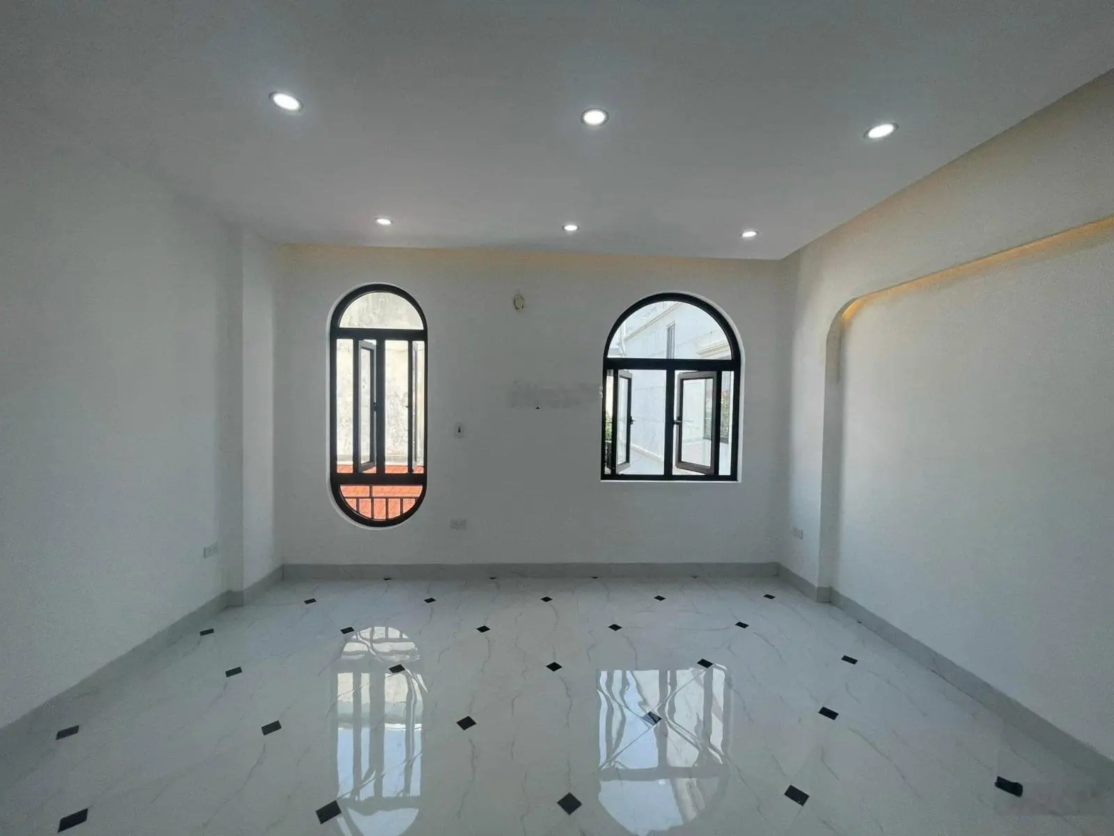 Bán nhà riêng tại Thị trấn Chúc Sơn, Chương Mỹ, Hà Nội, chỉ hơn 2 tỷ nhà 3 tầng