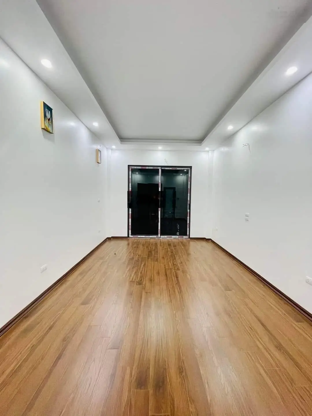 Di Trạch 3 tỷ 18 - diện tích 33m2 - nhà xây mới - chỉ 3,18 tỷ thôi các bác