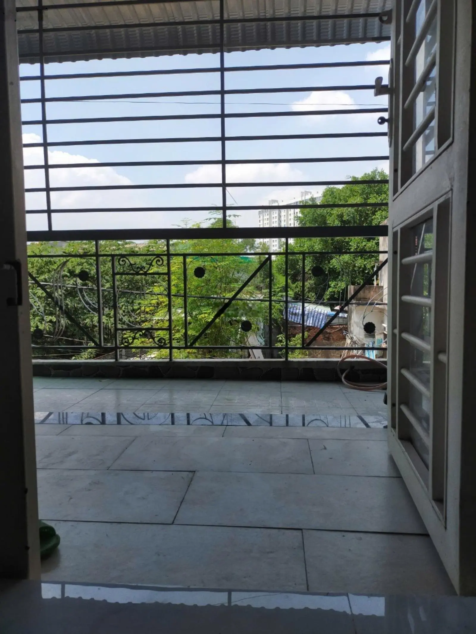 Chính chủ bán nhà tại Lê Văn Thọ XD 108m2, tiện lợi giao thông, có nội thất, xây dựng trên 2 tầng