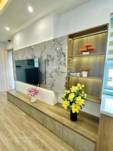 Chính chủ bán căn hộ ban công view hồ 77m2 đủ nội thất cực thoáng mát giá nhỉnh 2 tỷ