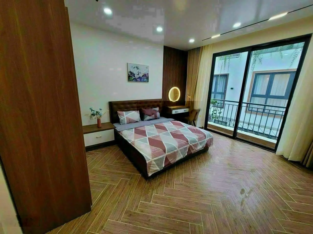 Bán nhà HXH khu đồng bộ 8 căn sau lưng căn MT ngay Công Viên Làng Hoa, P.8, Gò Vấp.