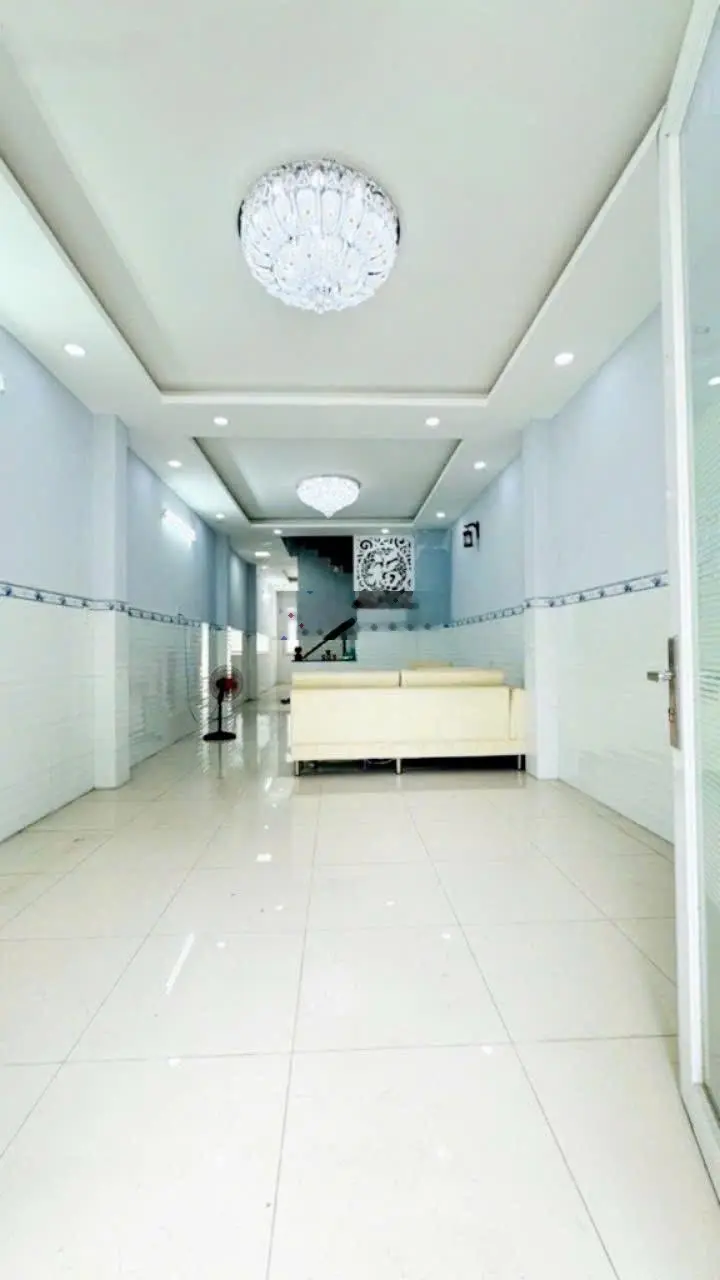 Mặt tiền kinh doanh - 4 tầng - 4x19m - ngay đường số 7, Tên Lửa - nhỉnh 11 tỷ