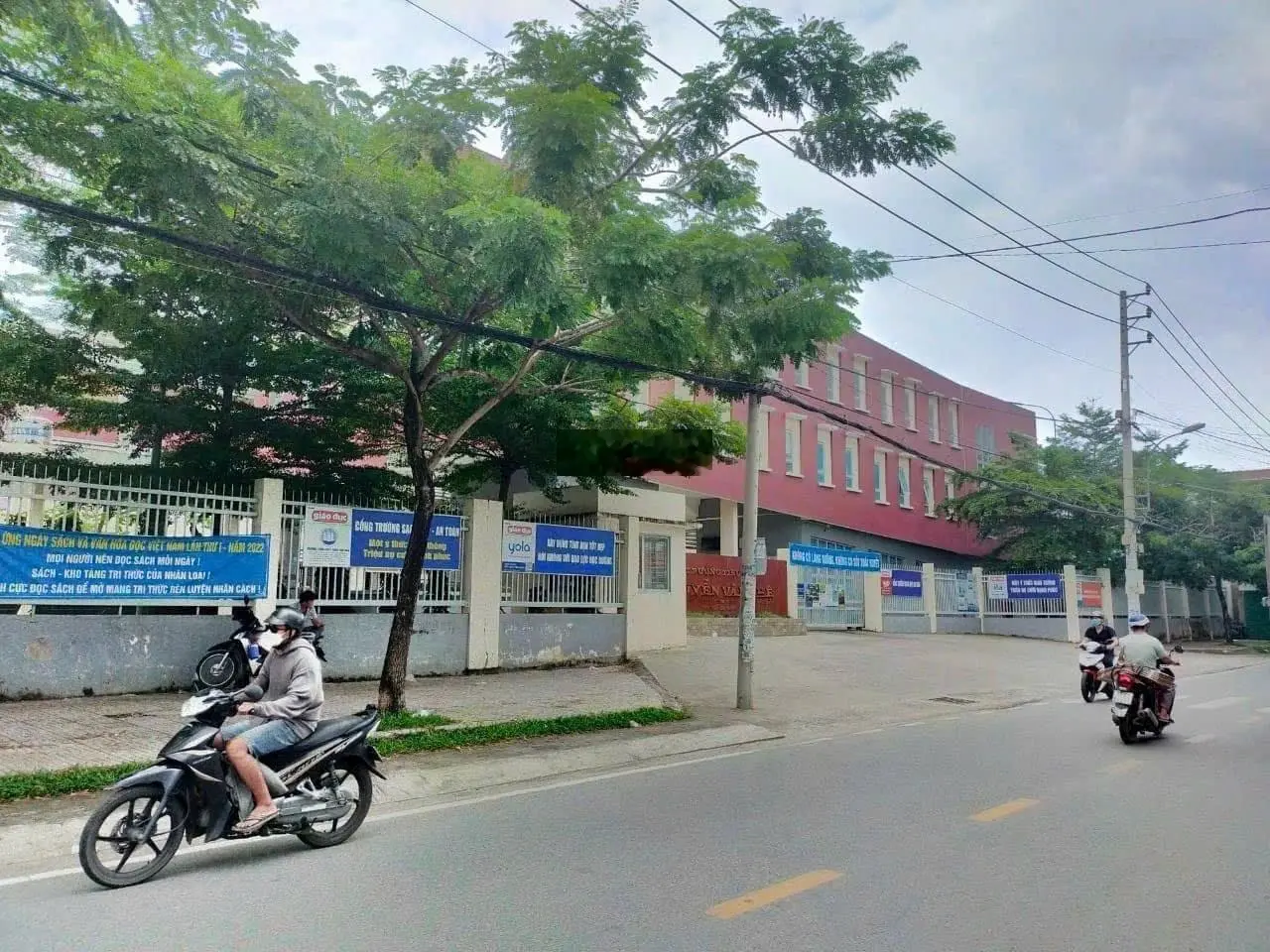 Cần bán căn hộ mini giá 13,5 tỷ VND tại Quận 12, Hồ Chí Minh đang cho thuê hơn 40 triệu/tháng