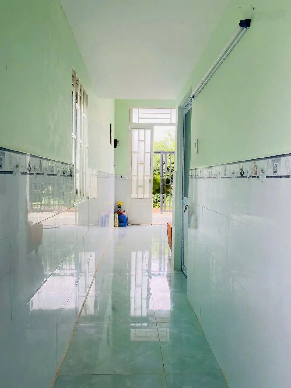 Bán nhà cấp 4 đường đê Mồng Gà tt Cần Giuộc
