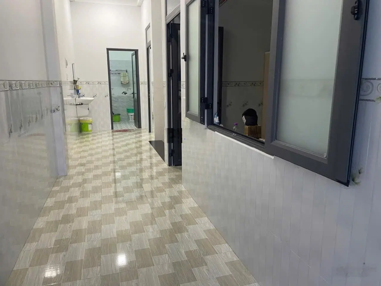 Nhà 3 tầng cách đường phạm văn đồng 25m, vĩnh hoà, nha trang - 89,5m2 ngang 5,25m - giá 6,5 tỷ