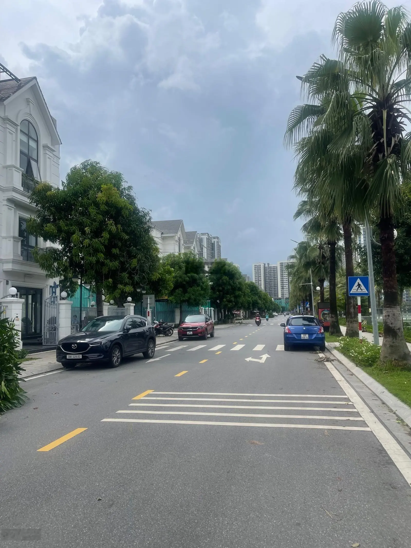Chuyển nhượng nhà đẹp thị trấn Đông Anh - Đường Cao Lỗ- Đông Anh