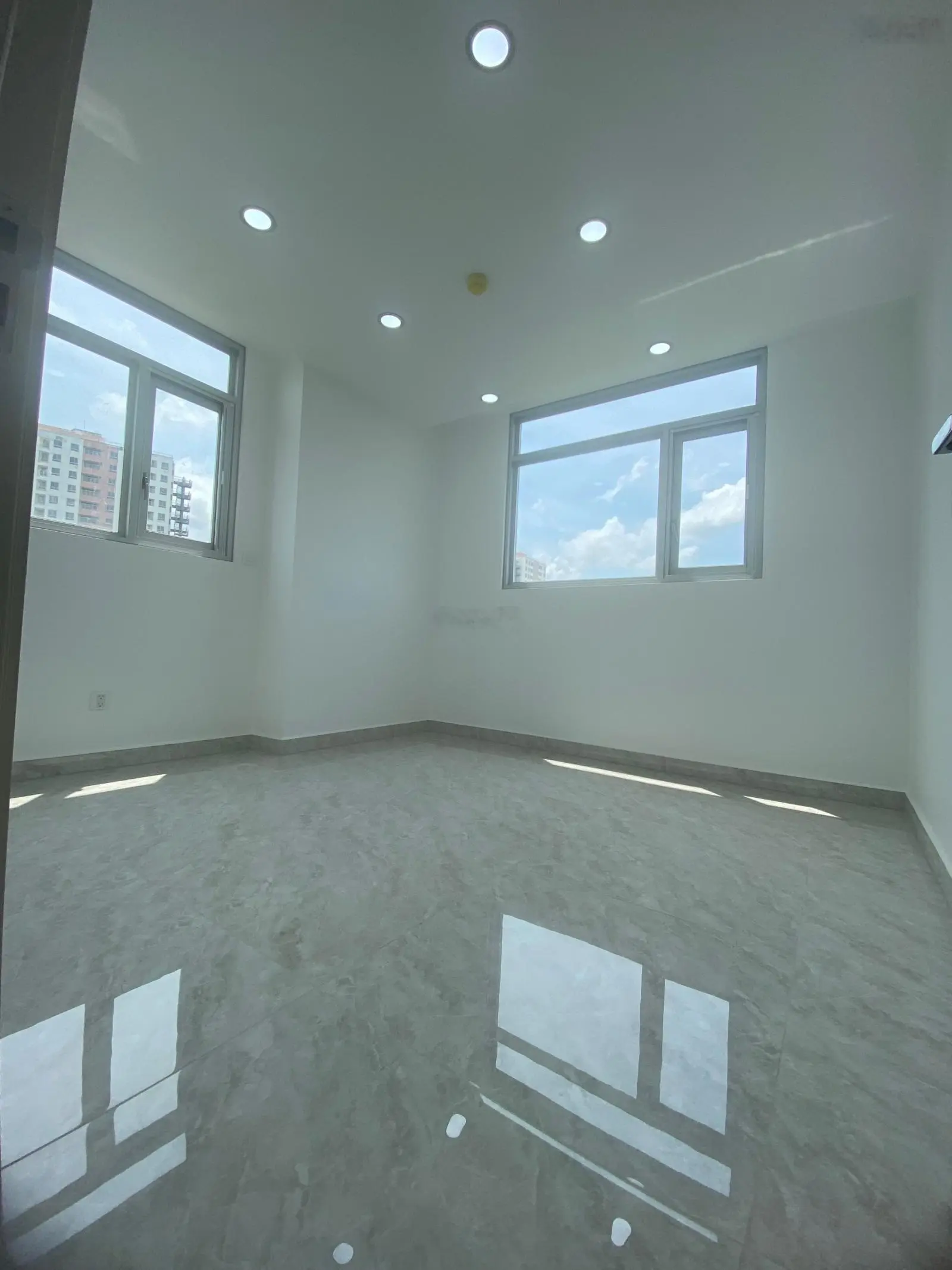 Paris Hoàng Kim, Quận 2 - Căn góc 3PN/2WC 90m2, giá 6.5 tỷ all-in