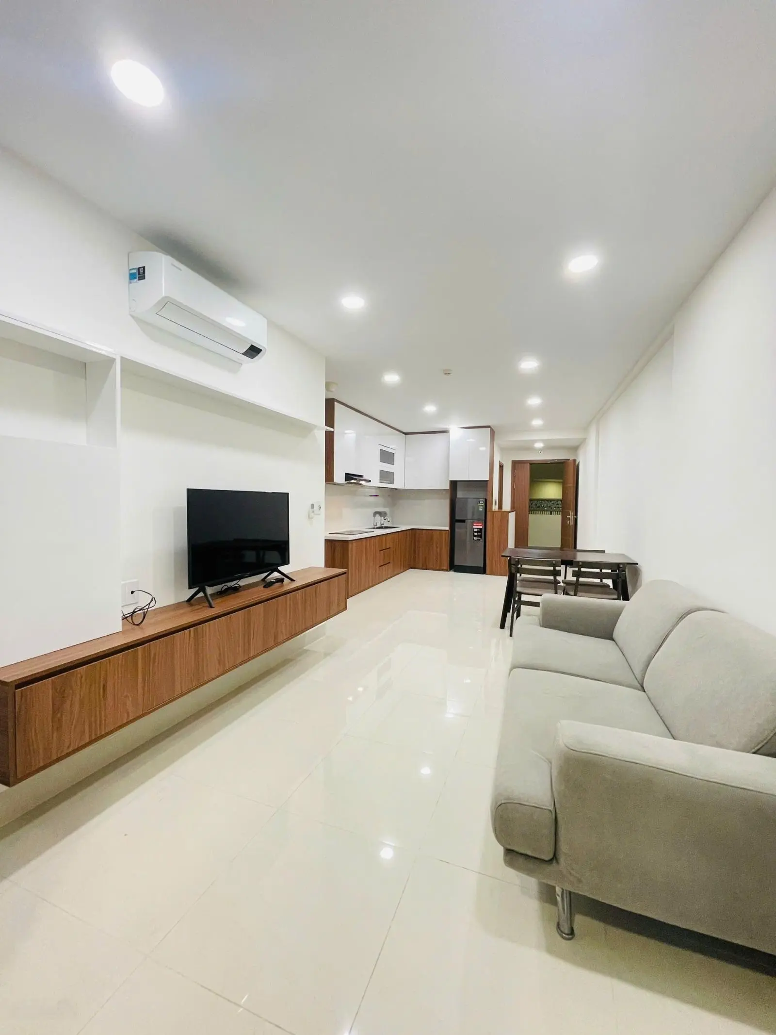 Bán căn hộ chung cư gateway vũng tàu 2pn 74m2 full nội thất đẹp giá 2.880tr.liên hệ 0902 674 *** e.th
