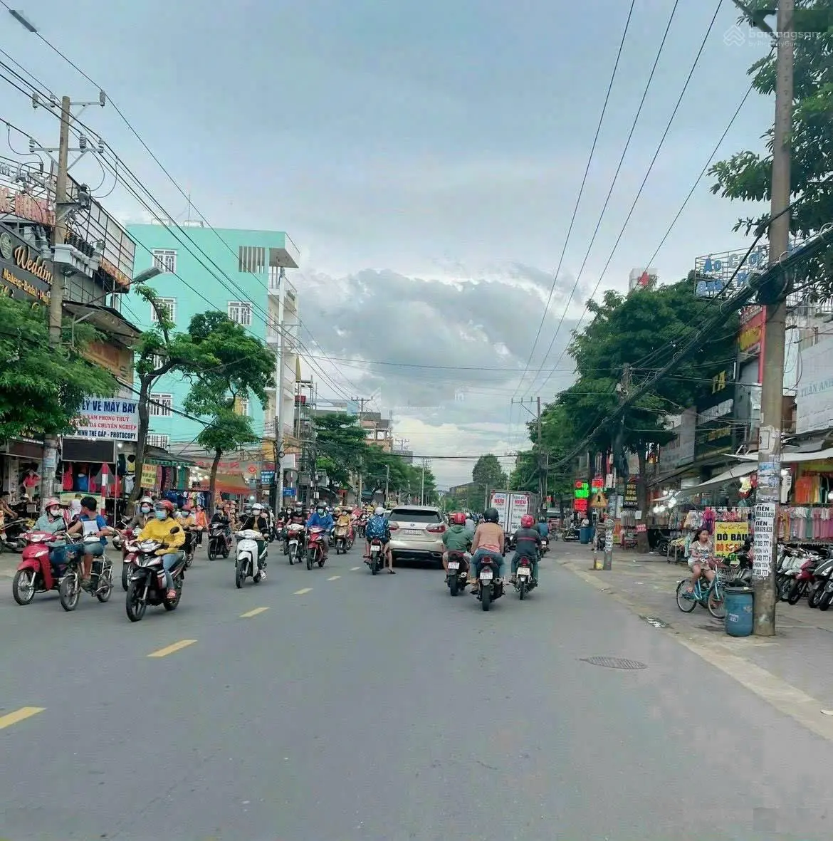 Bán mặt bằng kinh doanh đắc địa đường Nguyễn Trãi. Cung đường buôn bán KD sầm uất bậc nhất Dĩ An