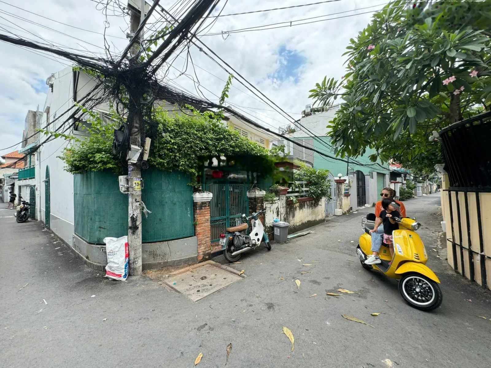7,5 tỷ - Bán nhà MT đường oto, HĐT 18tr/th, DT 4,9x13 CN 57,7m2 - 0909 924 ***